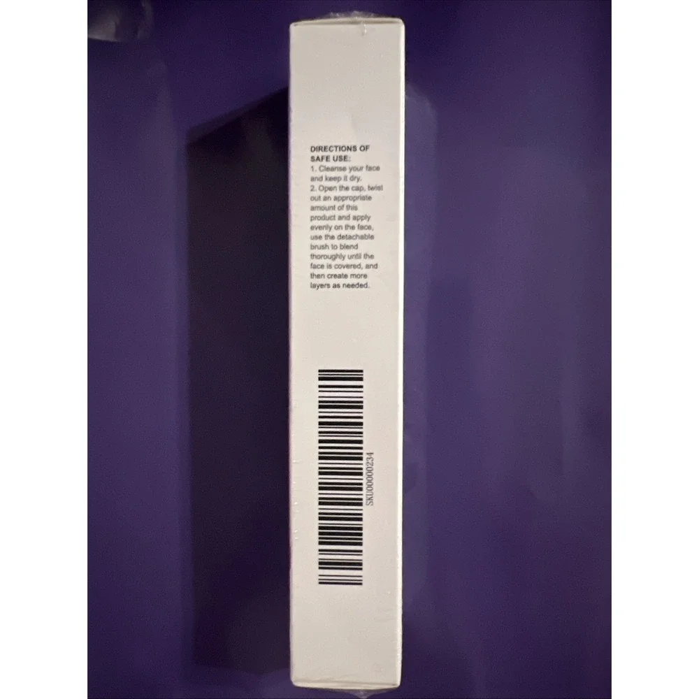 Color-Changing 2-In-1 Foundation Stick - Lightweight & Moisturizing Natural